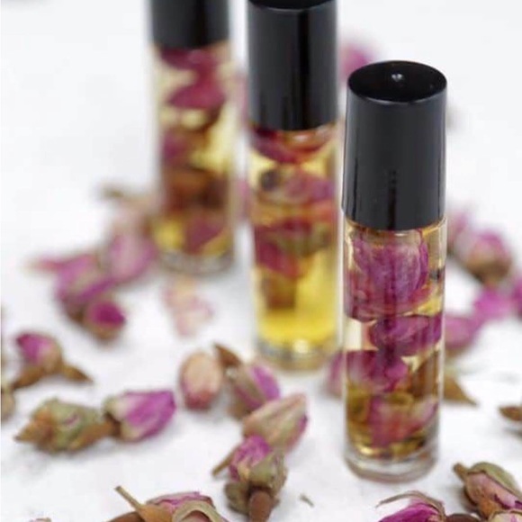 Rose Lip Oil - Picture 2 of 2